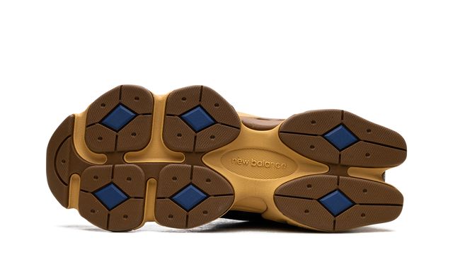 NB 9060 Black Royal Gum