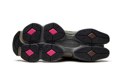 NB 9060 Roz Burgundiu