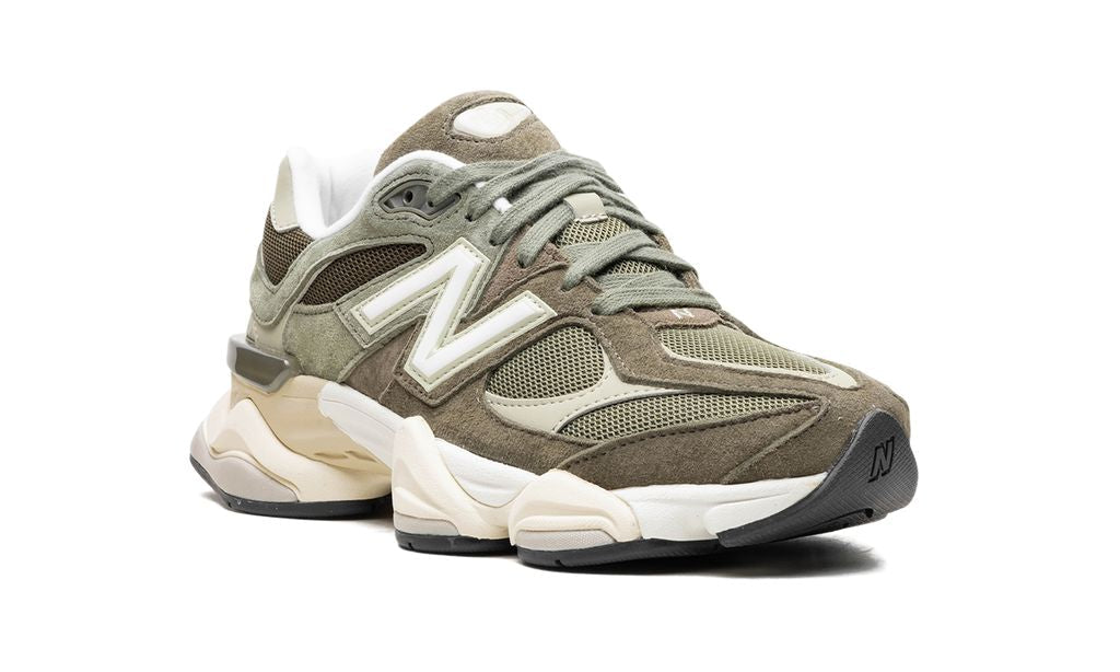 NB 9060 Armata Întunecată