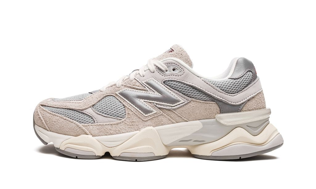 NB Lunar Timberwolf Grey