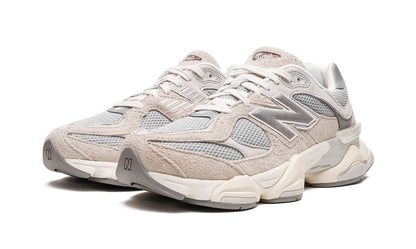 NB Lunar Timberwolf Grey