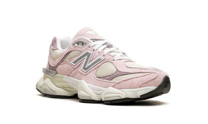 NB 9060 Rose Sugar Angora