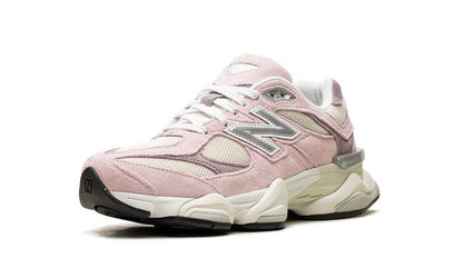 NB 9060 Rose Sugar Angora
