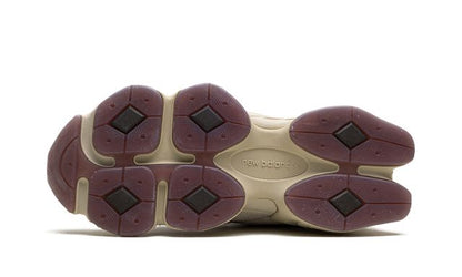 NB 9060 Sydney McLaughlin