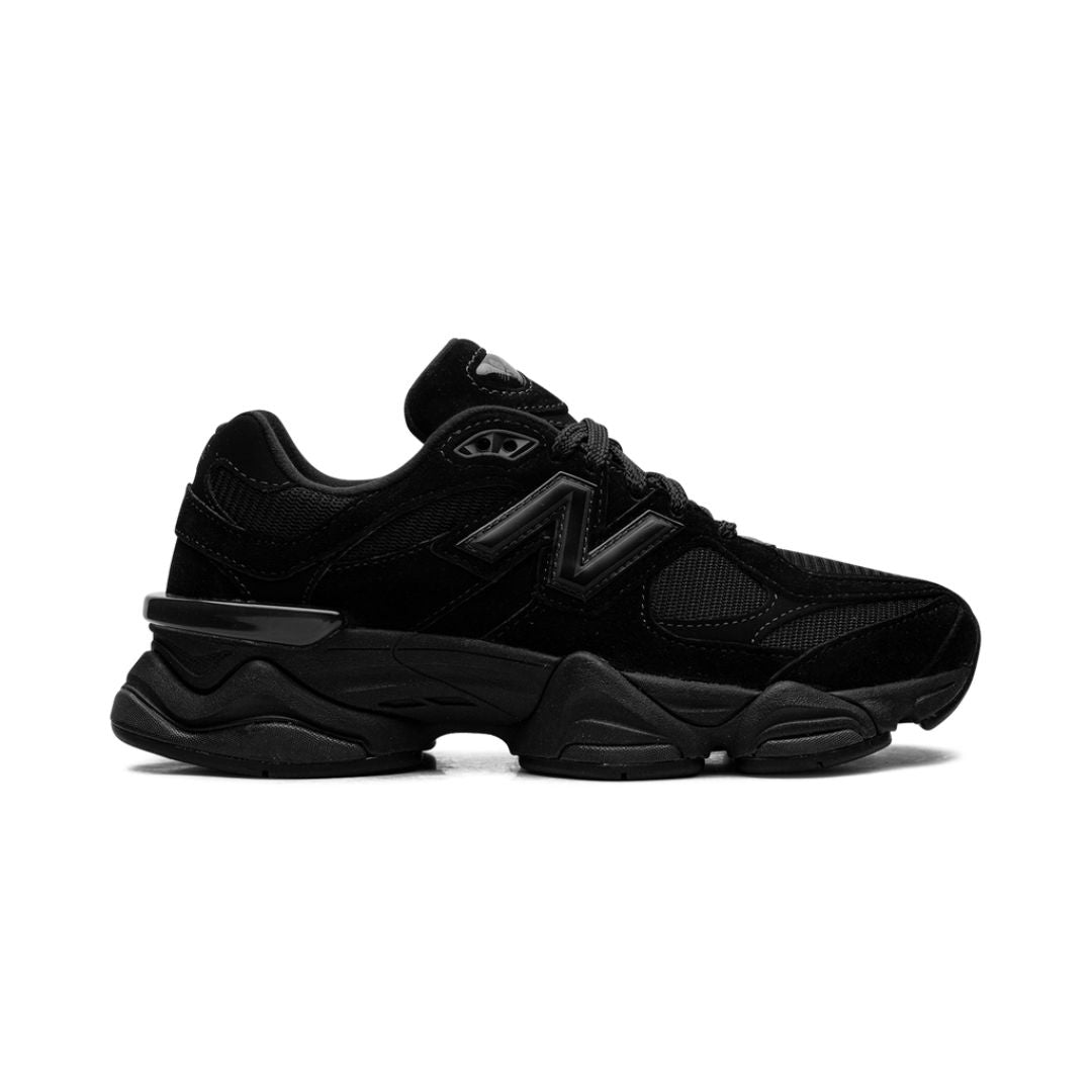 NB 9060 Triplu Negru 