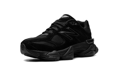 NB 9060 Triplu Negru 