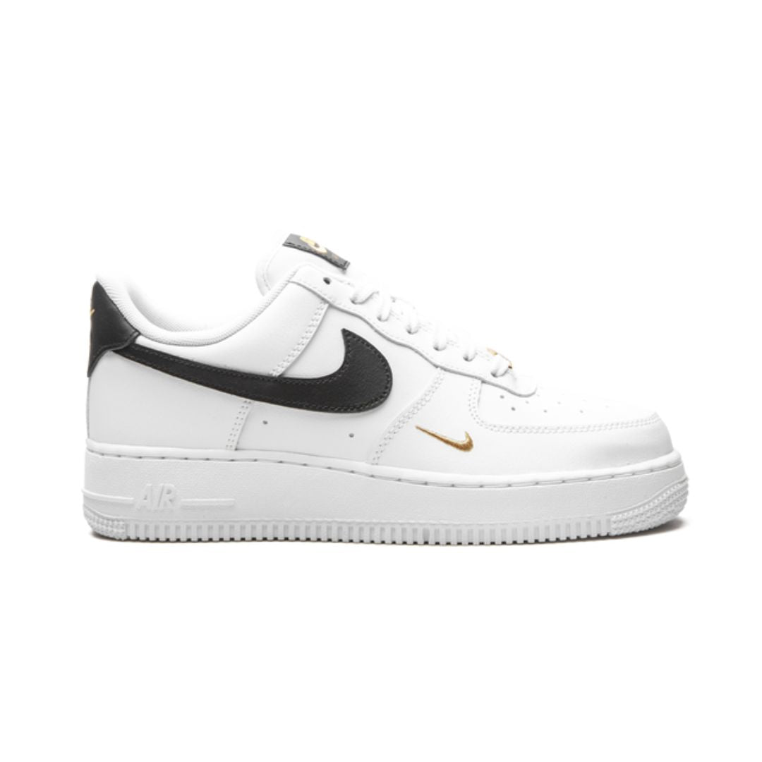NK Air Force 1 Essential Alb Negru Auriu