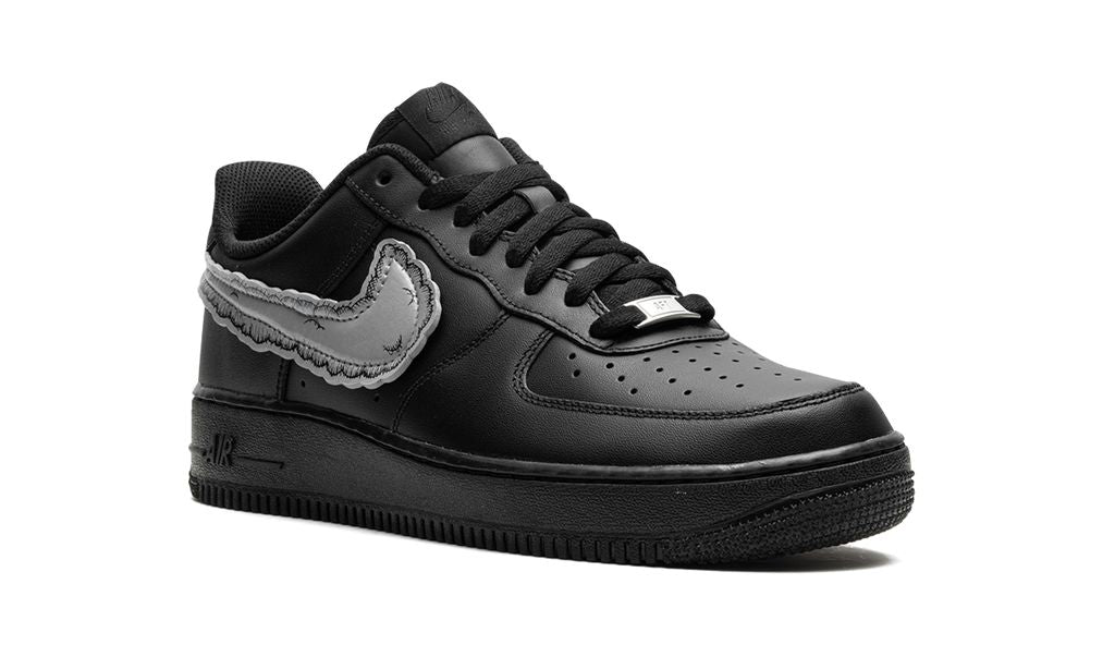 NK Air Force 1 Low „KAWS x Sky High Farms - Negru”