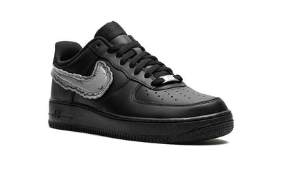 NK Air Force 1 Low „KAWS x Sky High Farms - Negru”