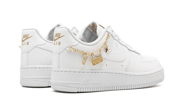 NK Air Force 1 Low LX White Pendant