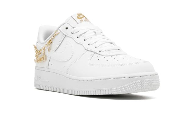 NK Air Force 1 Low LX White Pendant
