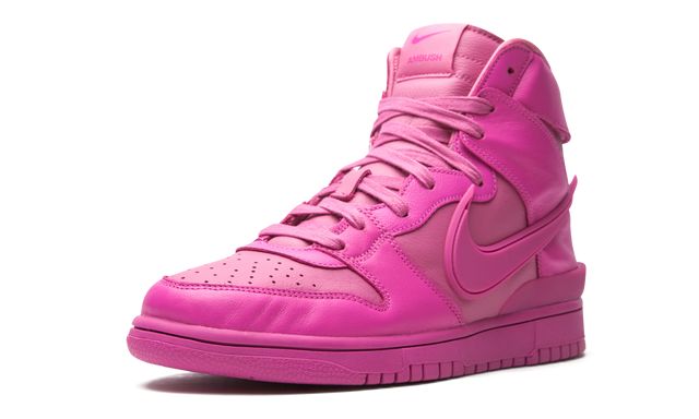 NK Dunk High Ambush Active Fuchsia