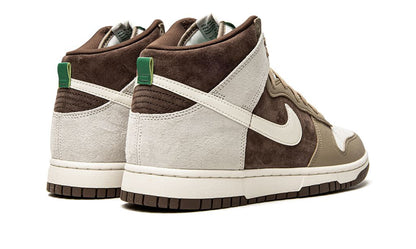 NK Dunk High Light Chocolate