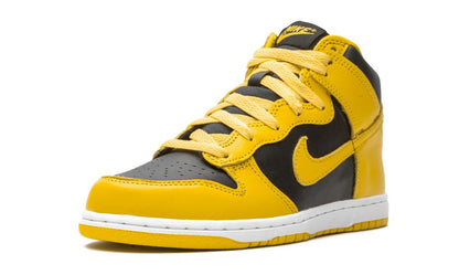 NK Dunk High Varsity Maize