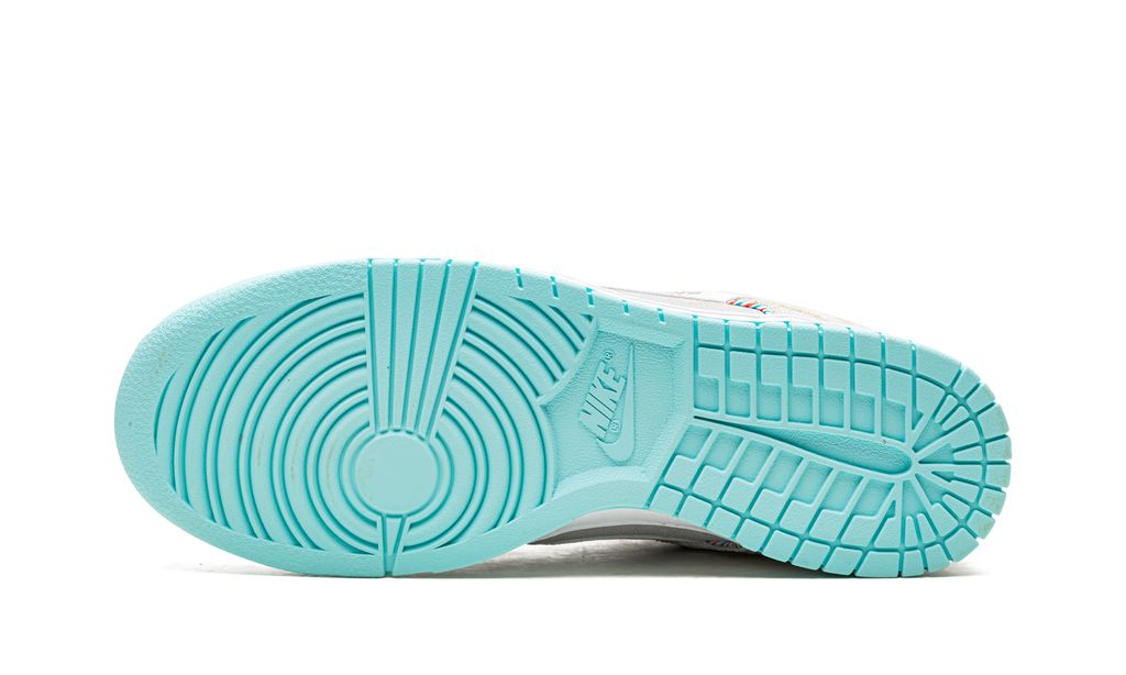 NK Dunk Low Barber Shop Grey