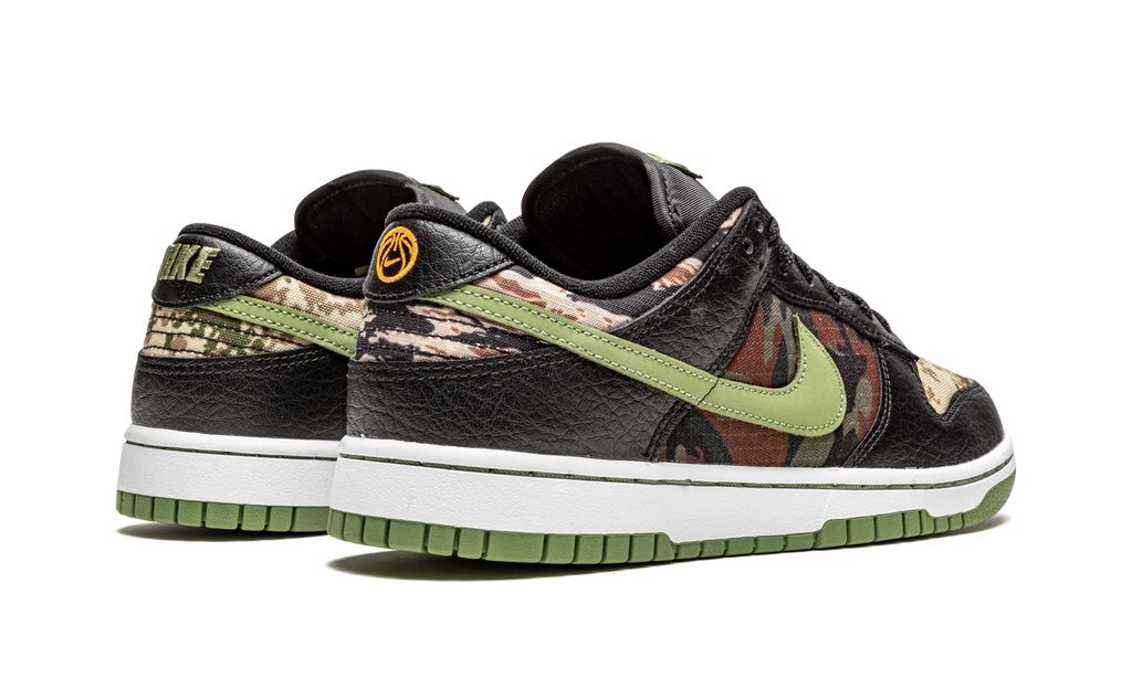NK Dunk Low Crazy Camo
