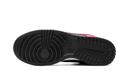 NK Dunk Low "Fierce Pink/Black"