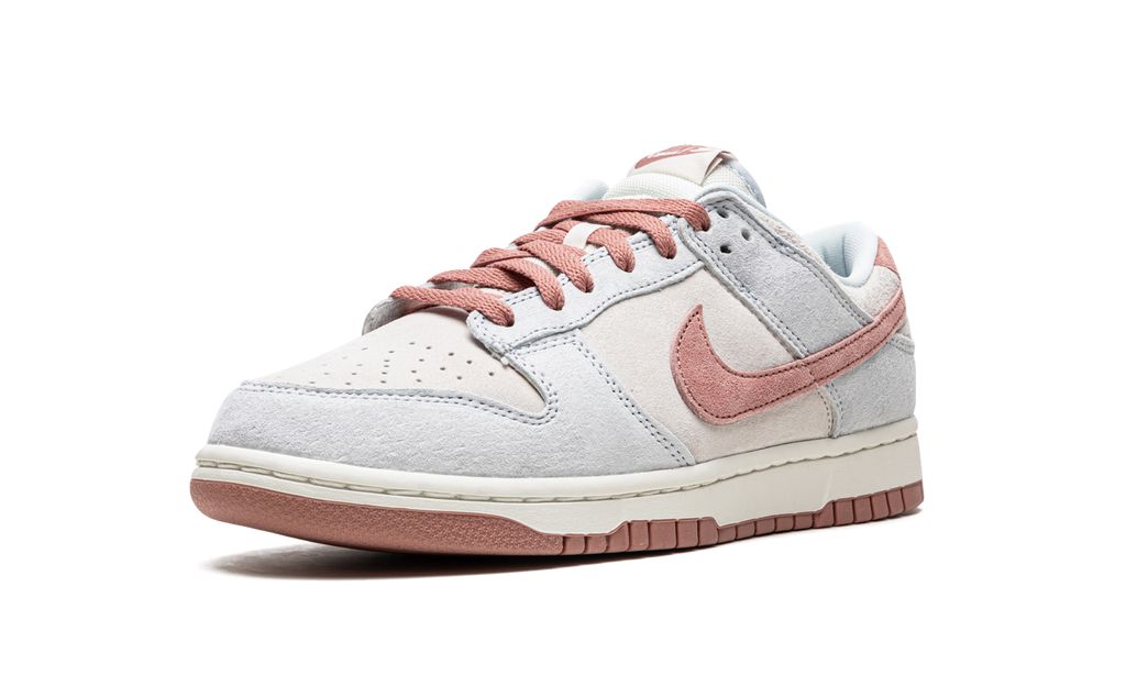 NK Dunk Low Fossil Rose