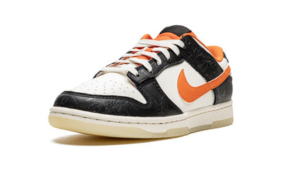 NK Dunk Low Halloween
