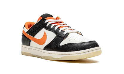 NK Dunk Low Halloween