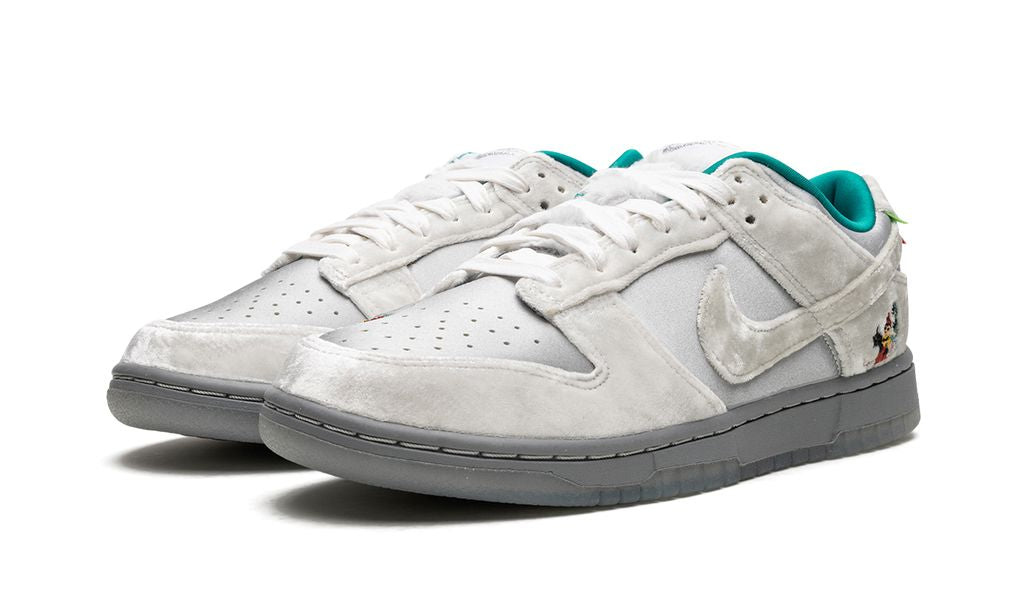 NK Dunk Low Ice