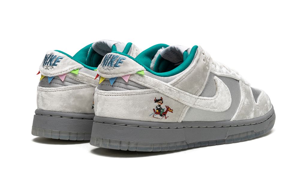 NK Dunk Low Ice