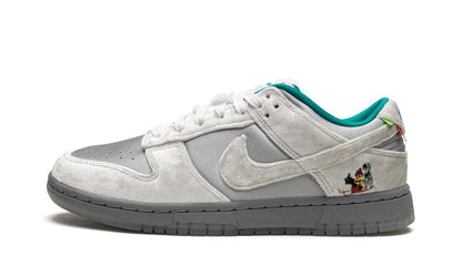 NK Dunk Low Ice
