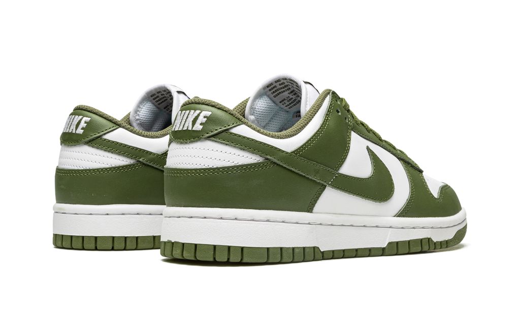 NK Dunk Low Medium Olive