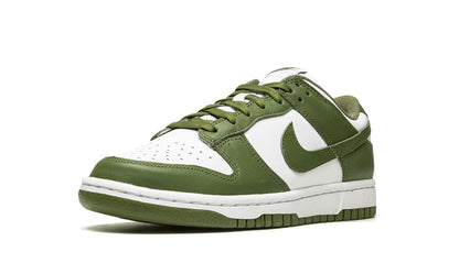 NK Dunk Low Medium Olive