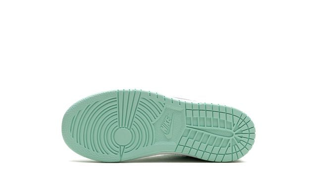NK Dunk Low "Mint Foam"