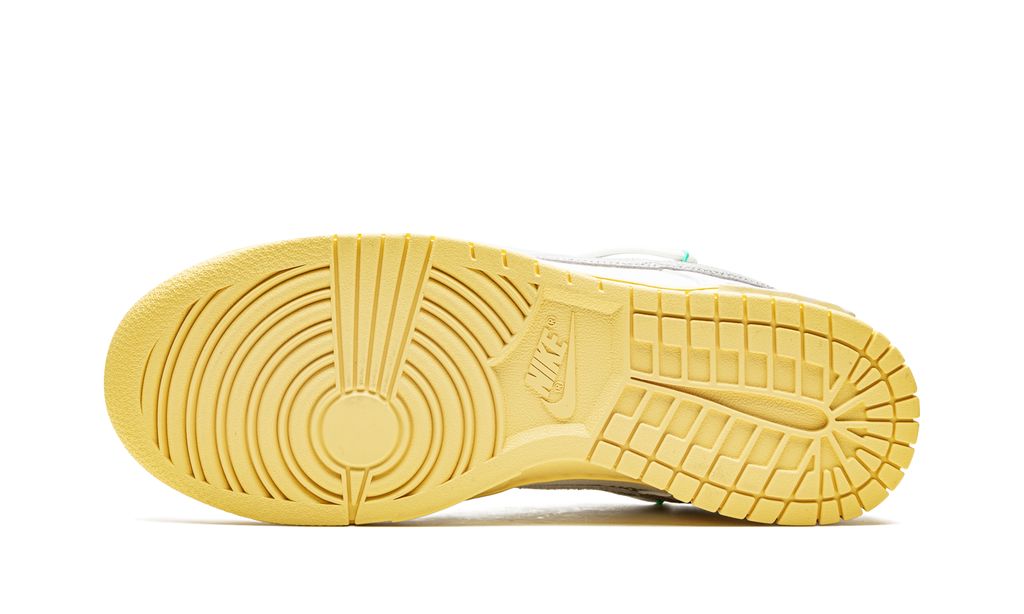 NK Dunk Low Off White Lot 01:50