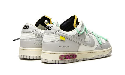NK Dunk Low Off White Lot 04:50