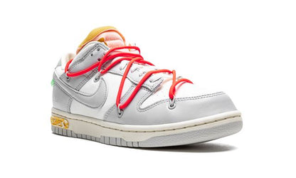 NK Dunk Low Off White Lot 06:50