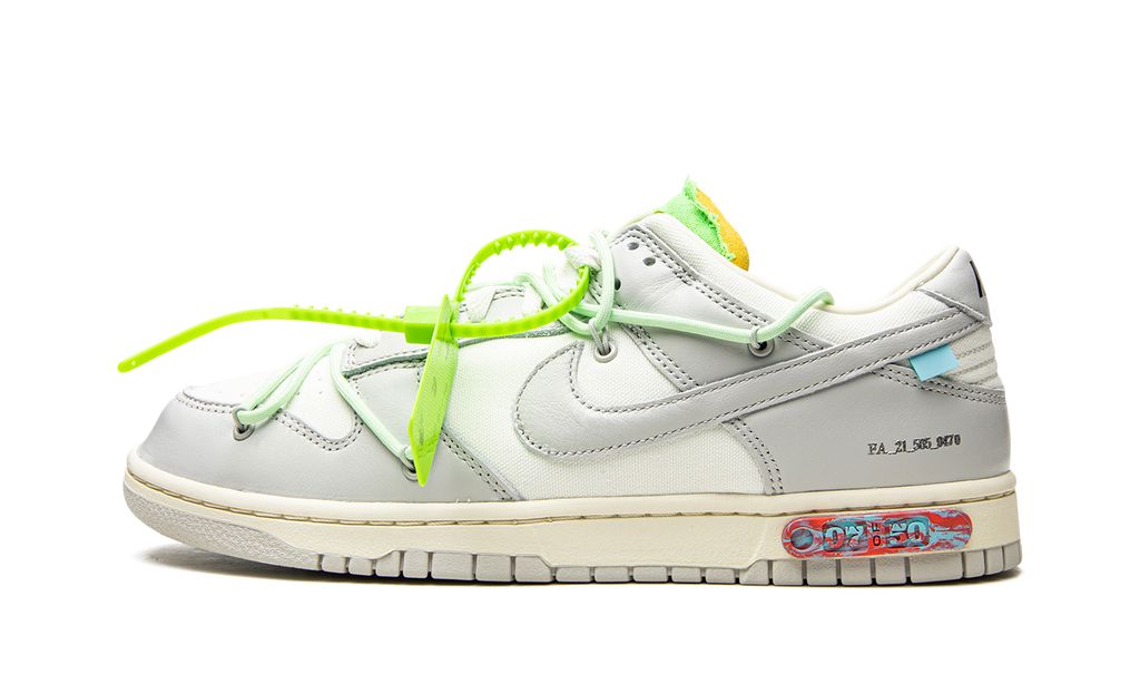 NK Dunk Low Off White Lot 07:50