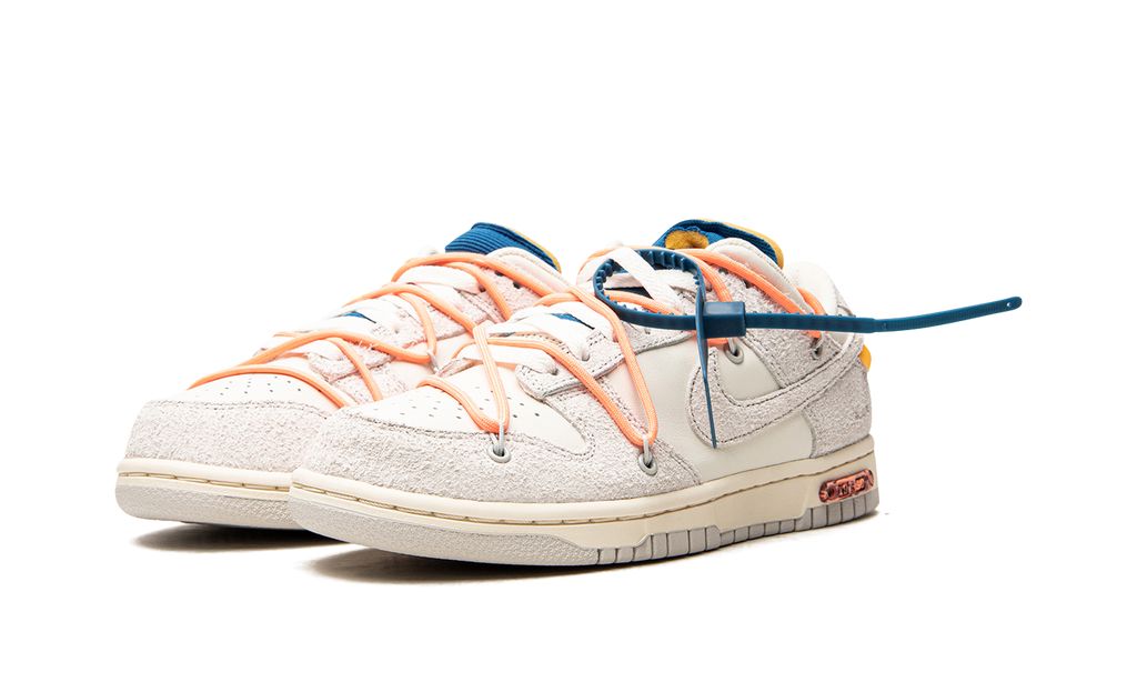 NK Dunk Low Off White Lot 19:50