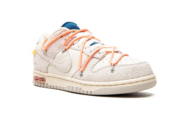 NK Dunk Low Off White Lot 19:50