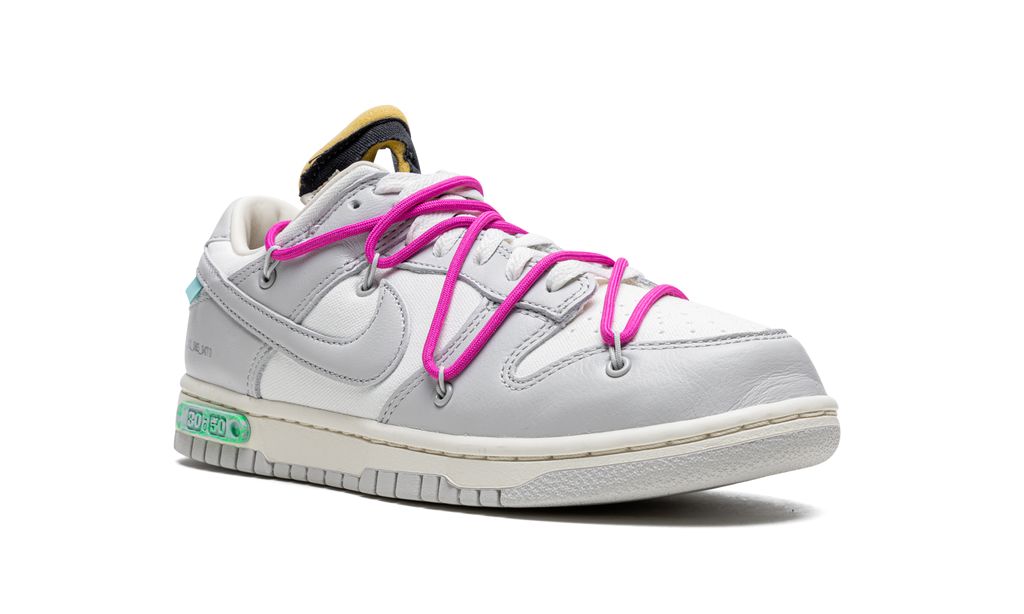 NK Dunk Low Off White Lot 30:50