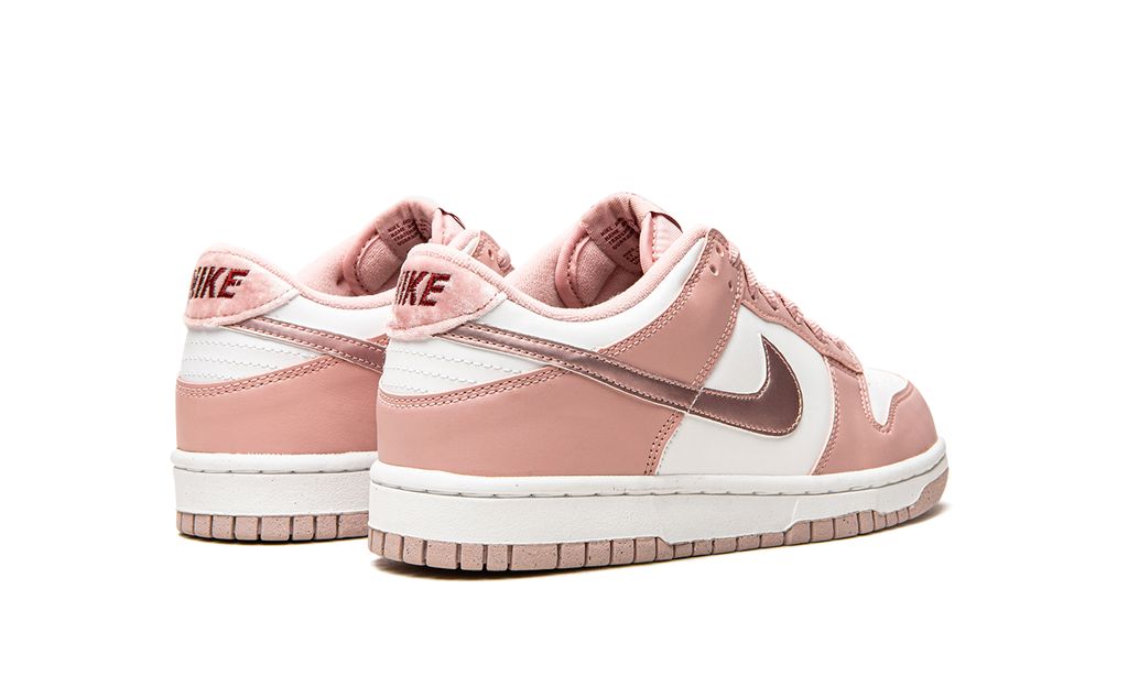 NK Dunk Low Pink Velvet