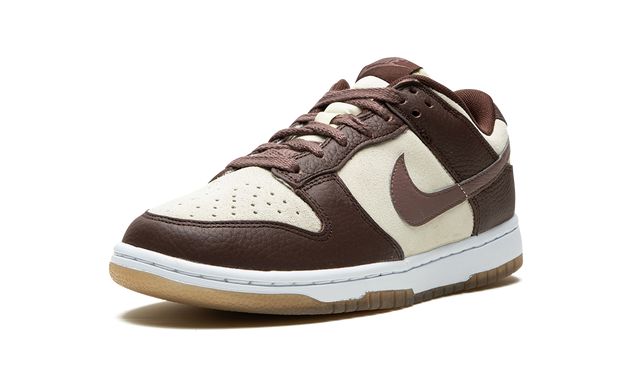 NK Dunk Low Plum Eclipse