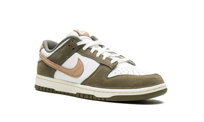 NK Dunk Low Premium Medium Olive Hemp