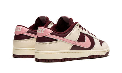 NK Dunk Low Premium Valentine's Day
