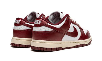 NK Dunk Low PRM Vintage Team Red