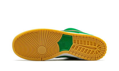 NK Dunk Low SB "St Patrick's Day"