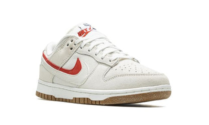 NK Dunk Low SE 85 Sail Orange