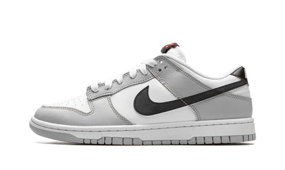 NK Dunk Low SE Jackpot