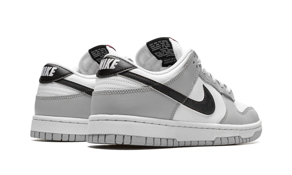 NK Dunk Low SE Jackpot