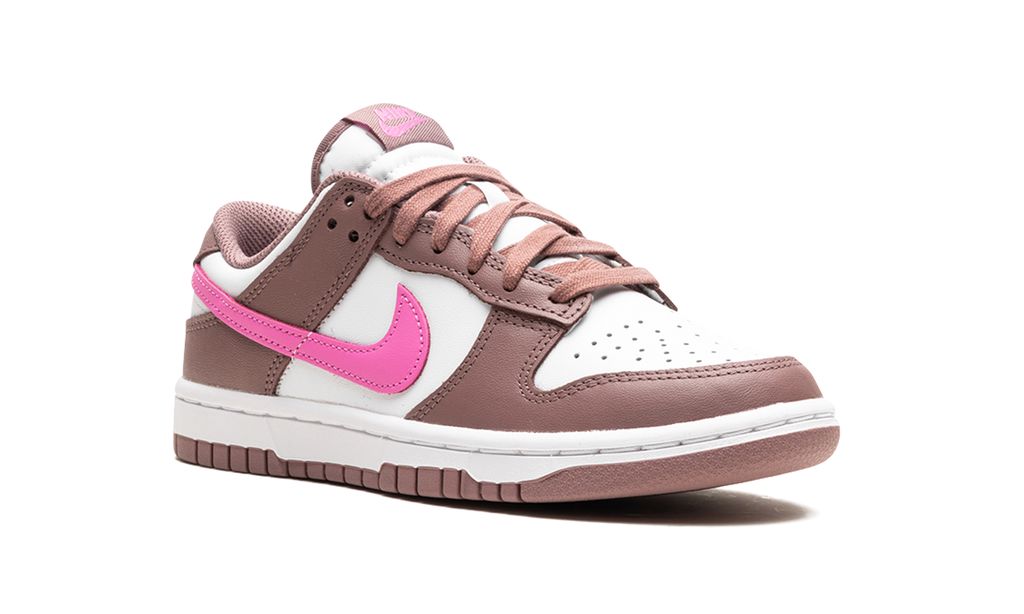 NK Dunk Low Smokey Mauve 