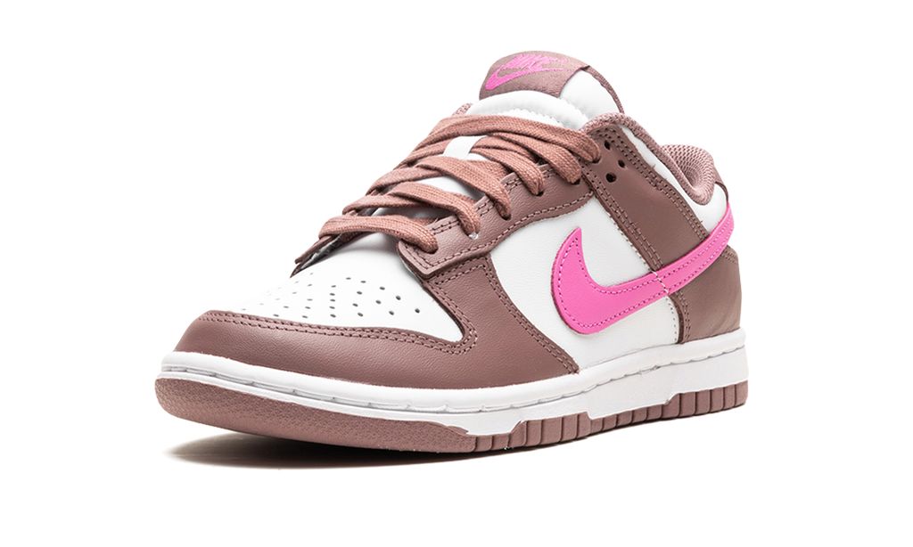 NK Dunk Low Smokey Mauve 