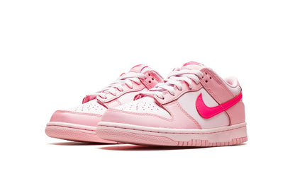 NK Dunk Low Triple Pink (Barbie)