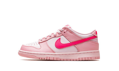 NK Dunk Low Triple Pink (Barbie)